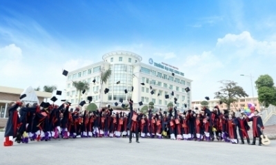 THÔNG BÁO NHẬN HỒ SƠ XÉT TUYỂN ĐẠI HỌC CHÍNH QUY  ĐỢT 1 NĂM 2018