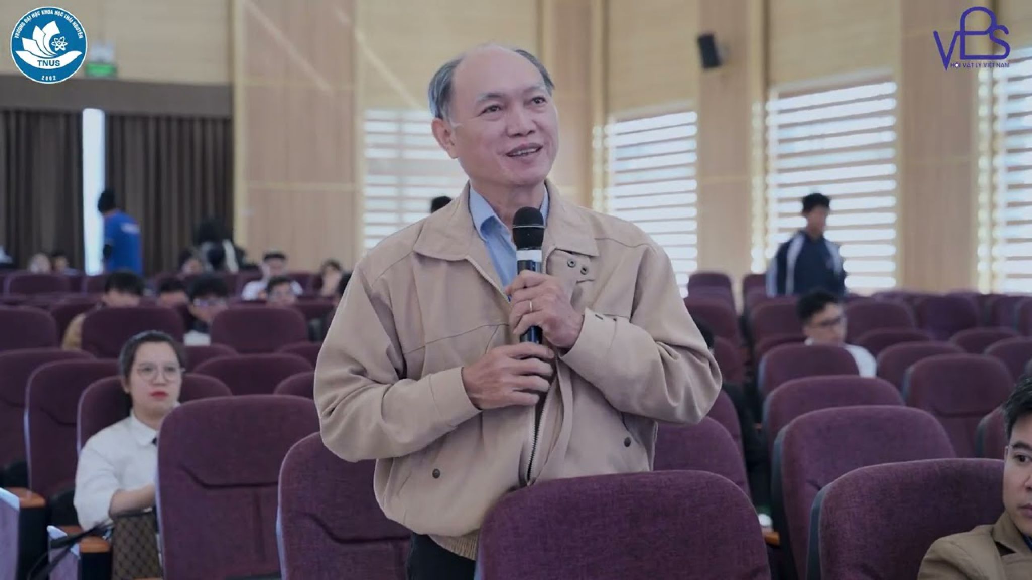 Olympic Vật lý SV toàn quốc 2024