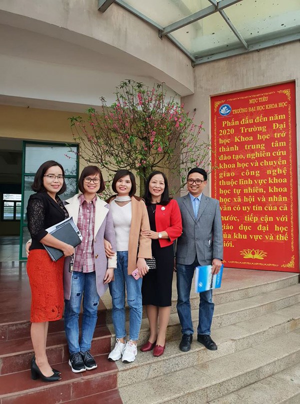 Dương Thị Nh&agrave;n, Diệp Thị Hương Gian - cựu E2 bet link đăng ký Khoa C&ocirc;ng nghệ sinh học hiện đang c&ocirc;ng t&aacute;c tại Khoa Hỗ trợ sinh sản Bệnh vi&ecirc;n A Th&aacute;i Nguy&ecirc;n